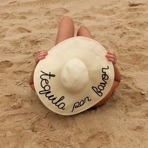 Large brim sun hat ☀️